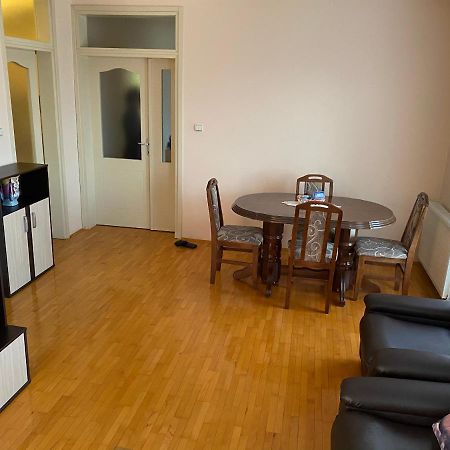 Apartman Centar Apartment Ягодина Екстериор снимка