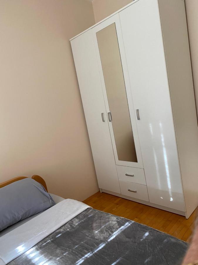 Apartman Centar Apartment Ягодина Екстериор снимка